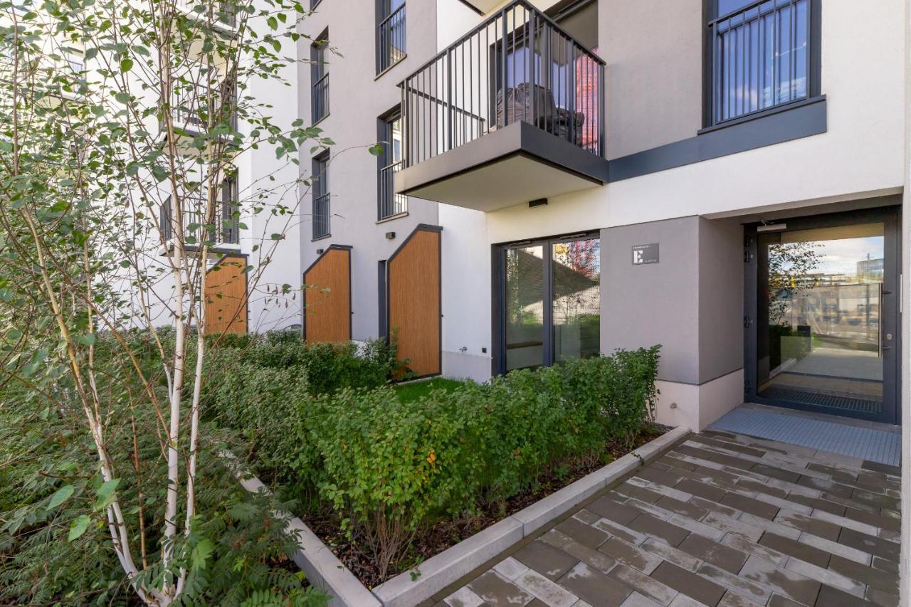 Luxurious Apartment Rakowicka Krakow By Renters Prestige Cracóvia Exterior foto