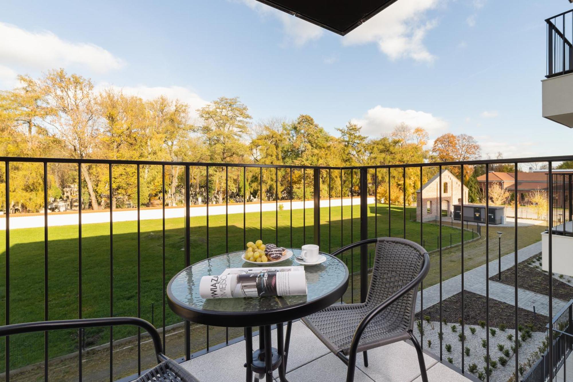 Luxurious Apartment Rakowicka Krakow By Renters Prestige Cracóvia Exterior foto